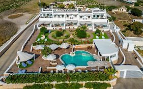 Marvarit Suites